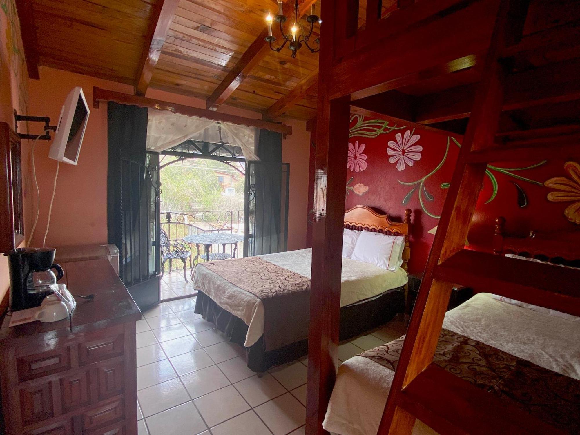 Hotel Real de la Sierra Mazamitla Exterior foto